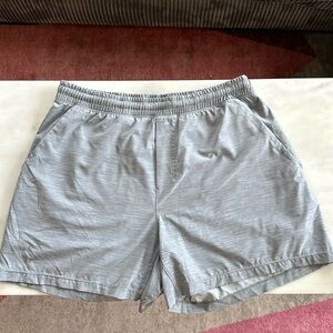 Lululemon Pace breaker Shorts (5in)